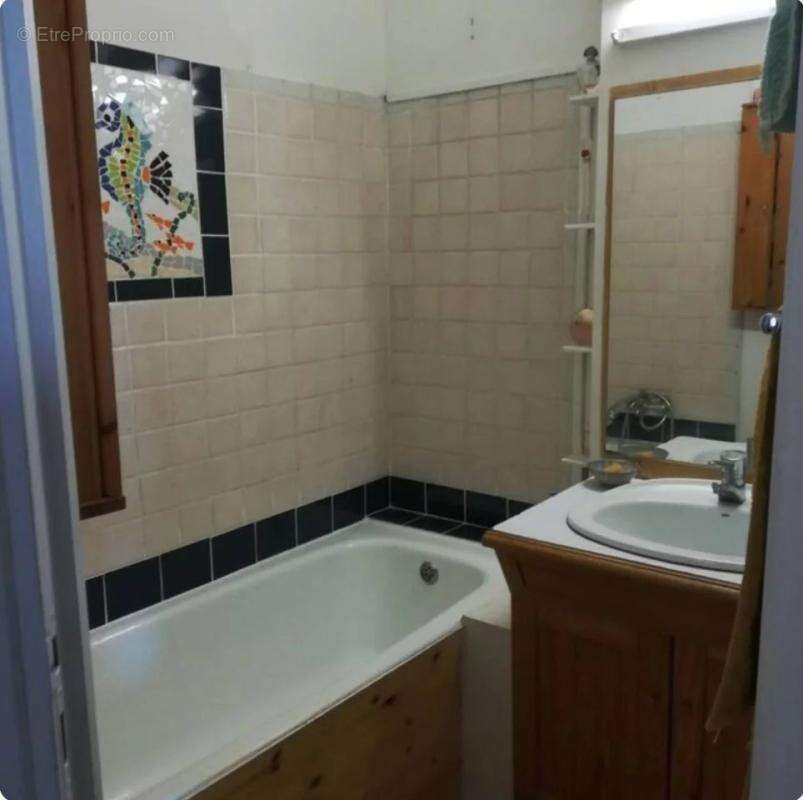 Maison à SAINT-MAUR-DES-FOSSES