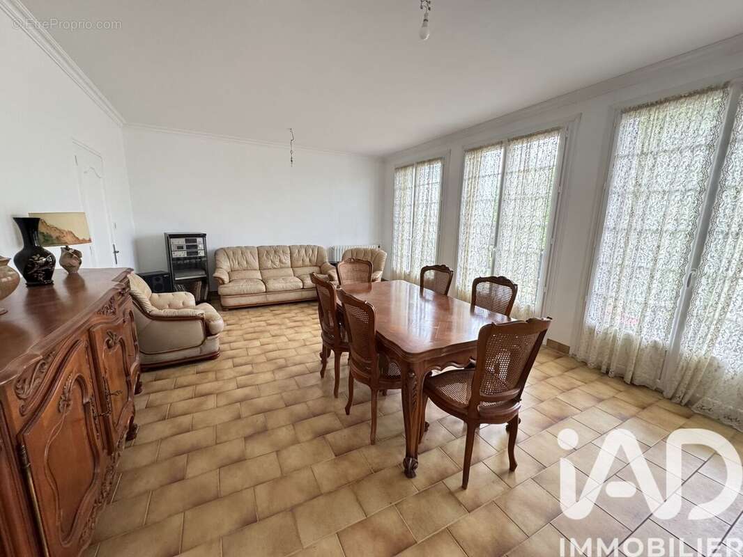 Photo 3 - Maison à LA ROCHEFOUCAULD