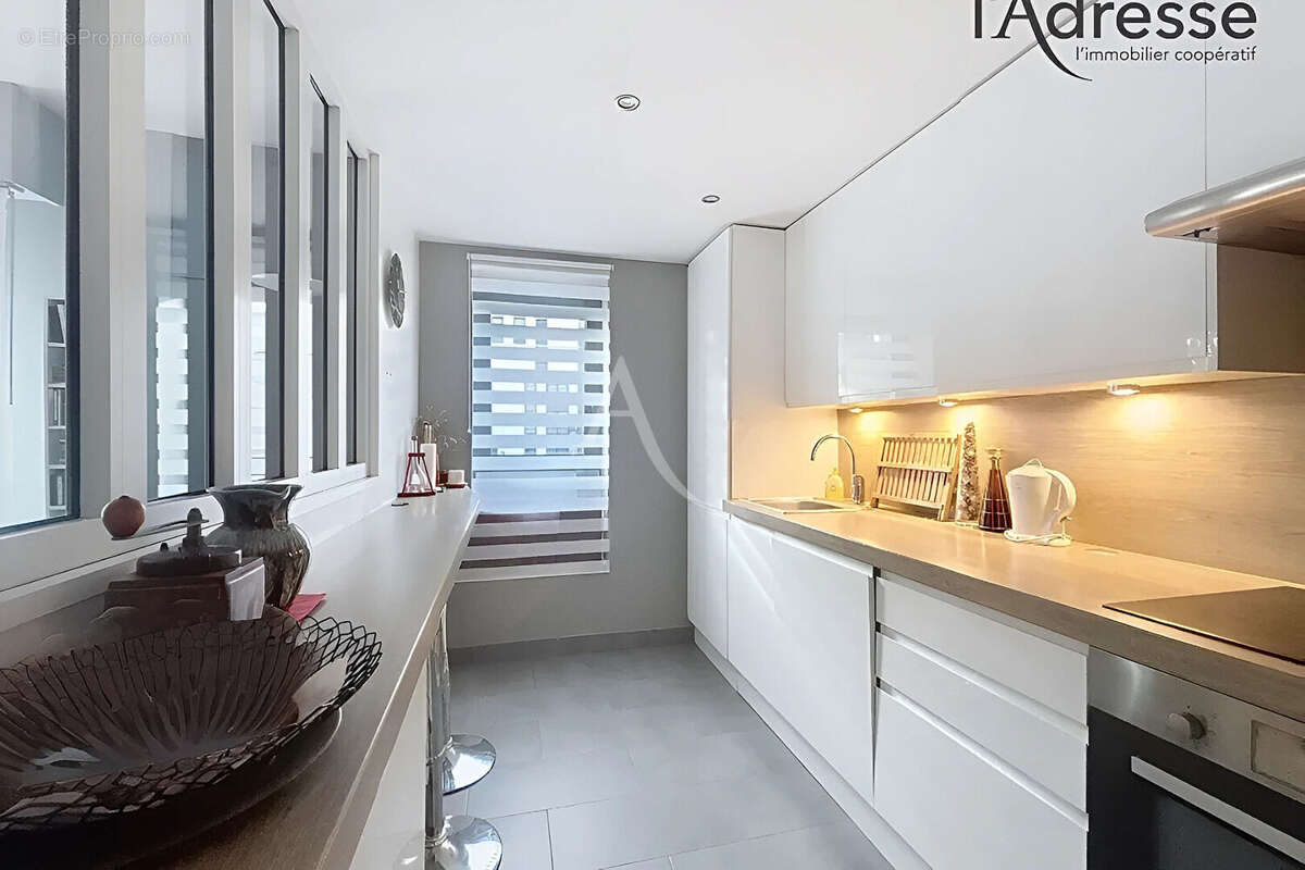 Appartement à SURESNES