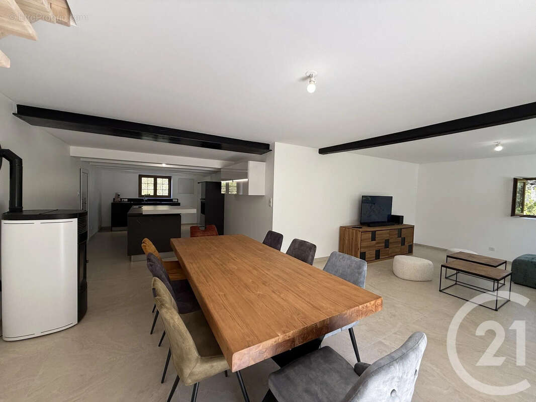 Maison 158 m² à Dommartin-Aux-Bois  - photo 4