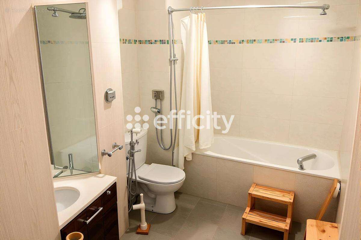 Appartement à ISSY-LES-MOULINEAUX