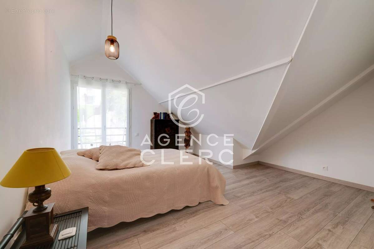 Veyrier-du-Lac,  appartement d'exception avec vue panoramique sur le lac - photo 11