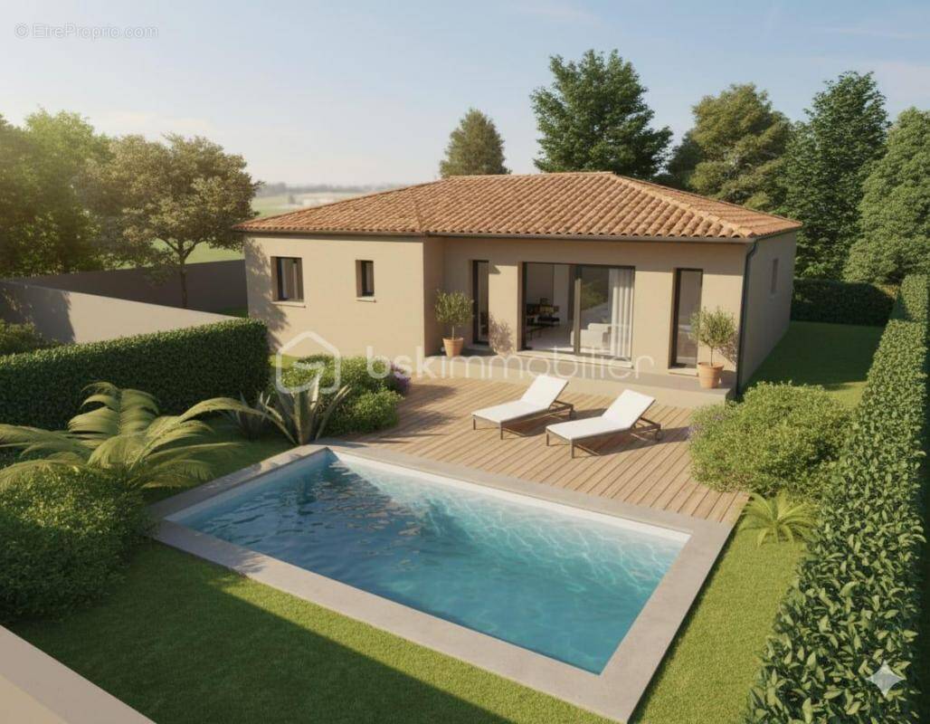 Terrain à SAINT-GENIES-DE-COMOLAS