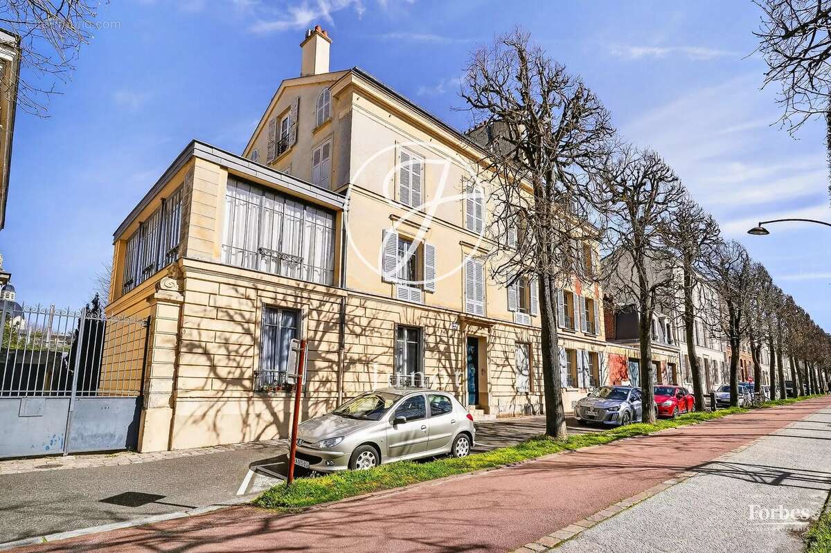 Appartement à VERSAILLES