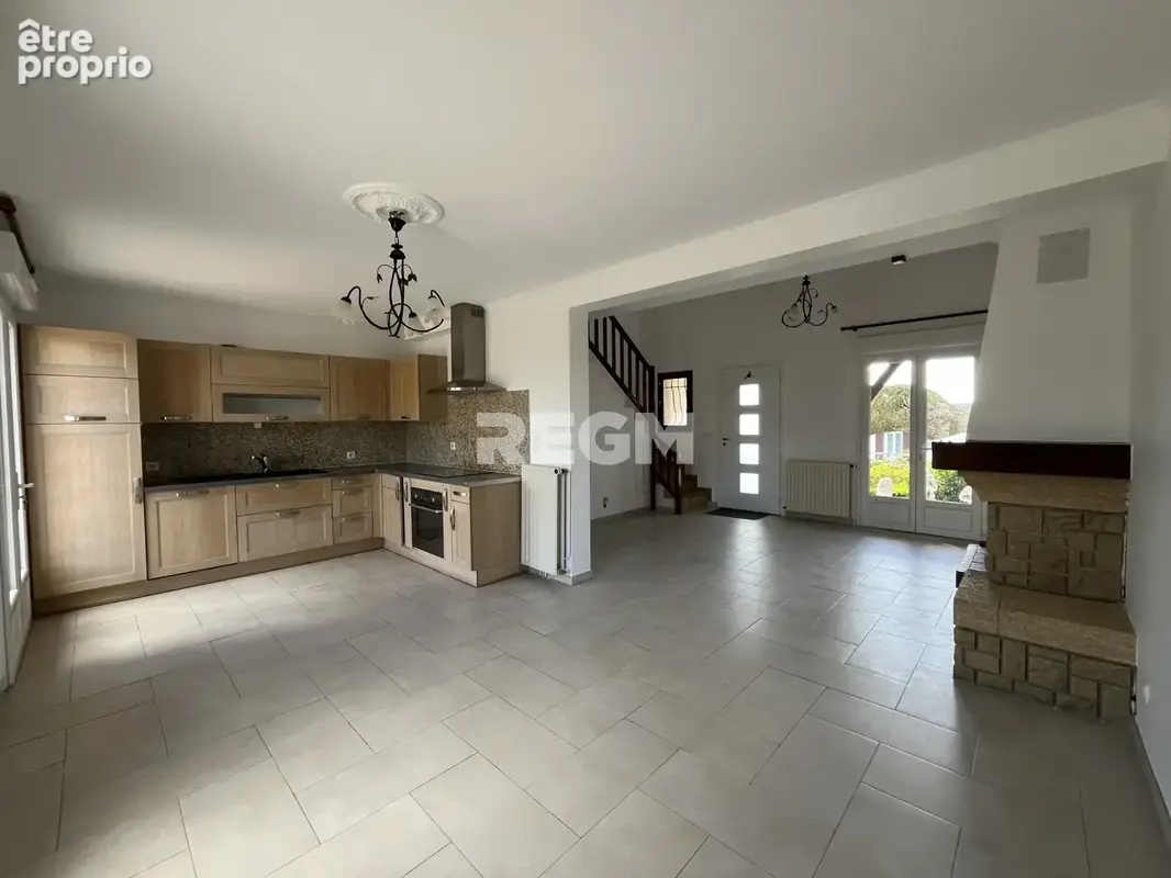 Maison 5 chambres sur sous-sol total pour une surface utile de 221 m2 - photo 6