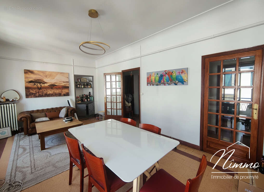Nimes proche arenes appartement t4 dernier etage balcon cave - photo 3