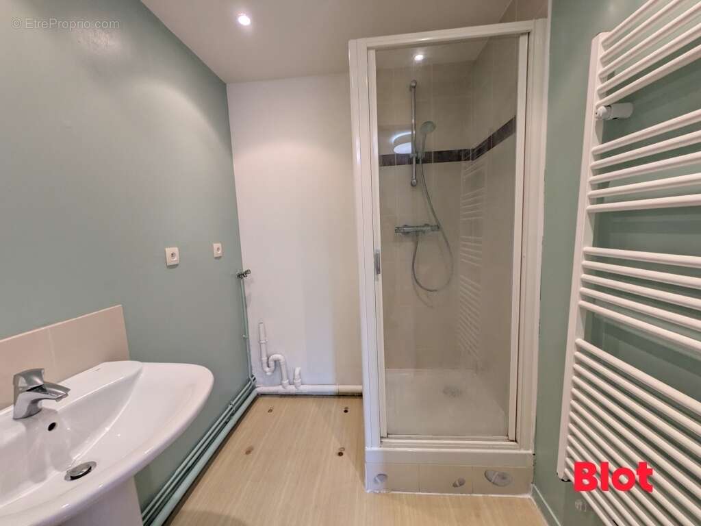 Appartement à THORIGNE-FOUILLARD