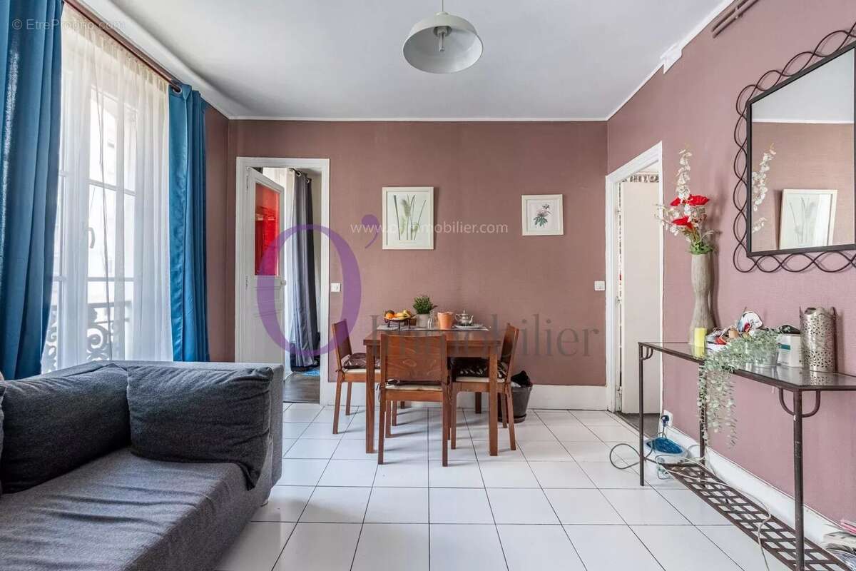 Appartement à PARIS-11E