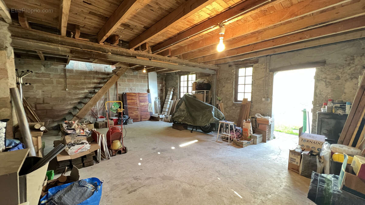 Maison à NEAUPHLE-LE-VIEUX