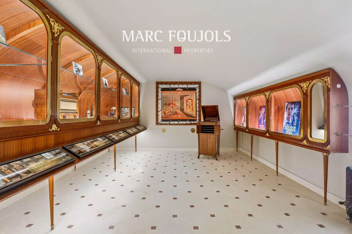 Paris 8 Monceau : immeuble de bureaux de 529 m² réparti sur 4 niveaux - photo 11
