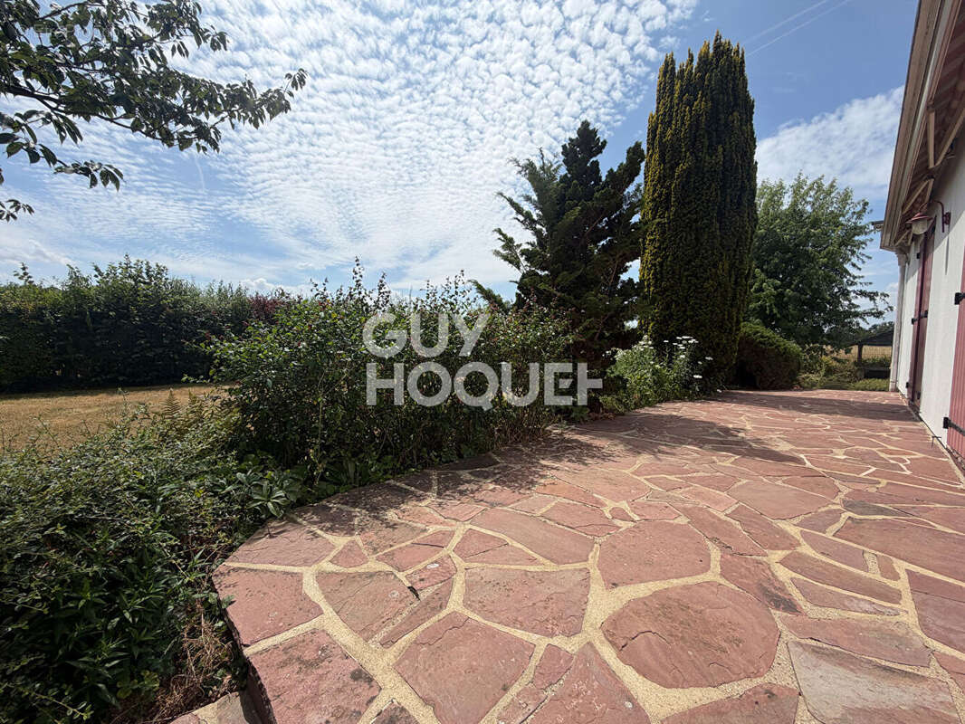 FAVIERES  Maison individuelle de 170M² environs édifiée sur un terrain de 1113 m² - photo 4