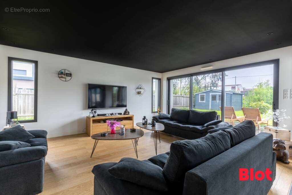 Maison à BREAL-SOUS-MONTFORT