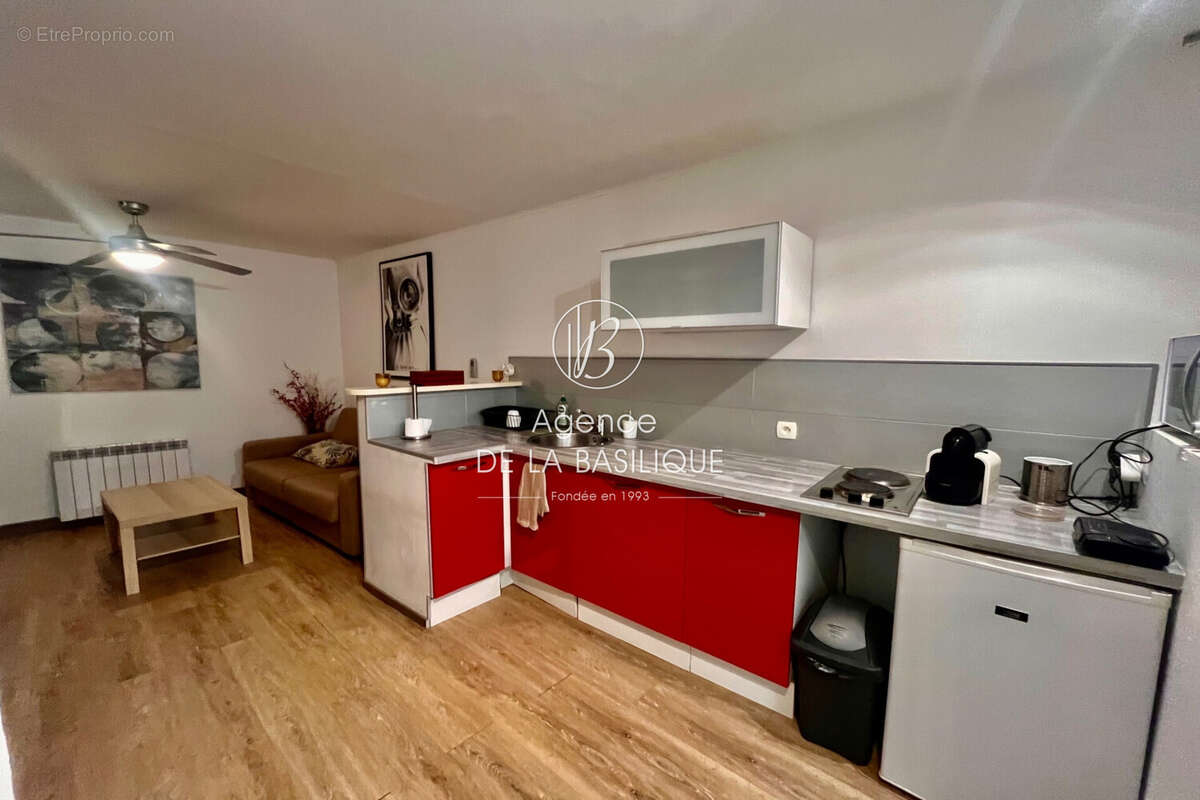 Appartement à SAINT-MAXIMIN-LA-SAINTE-BAUME