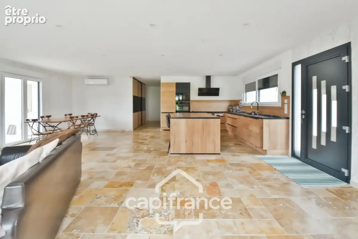 Maison à vendre 5 pièces proche de BLETTERANS, LONS LE SAUNIER(39) - photo 3