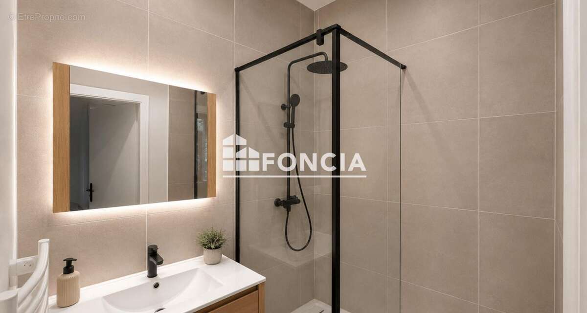Appartement à LYON-2E