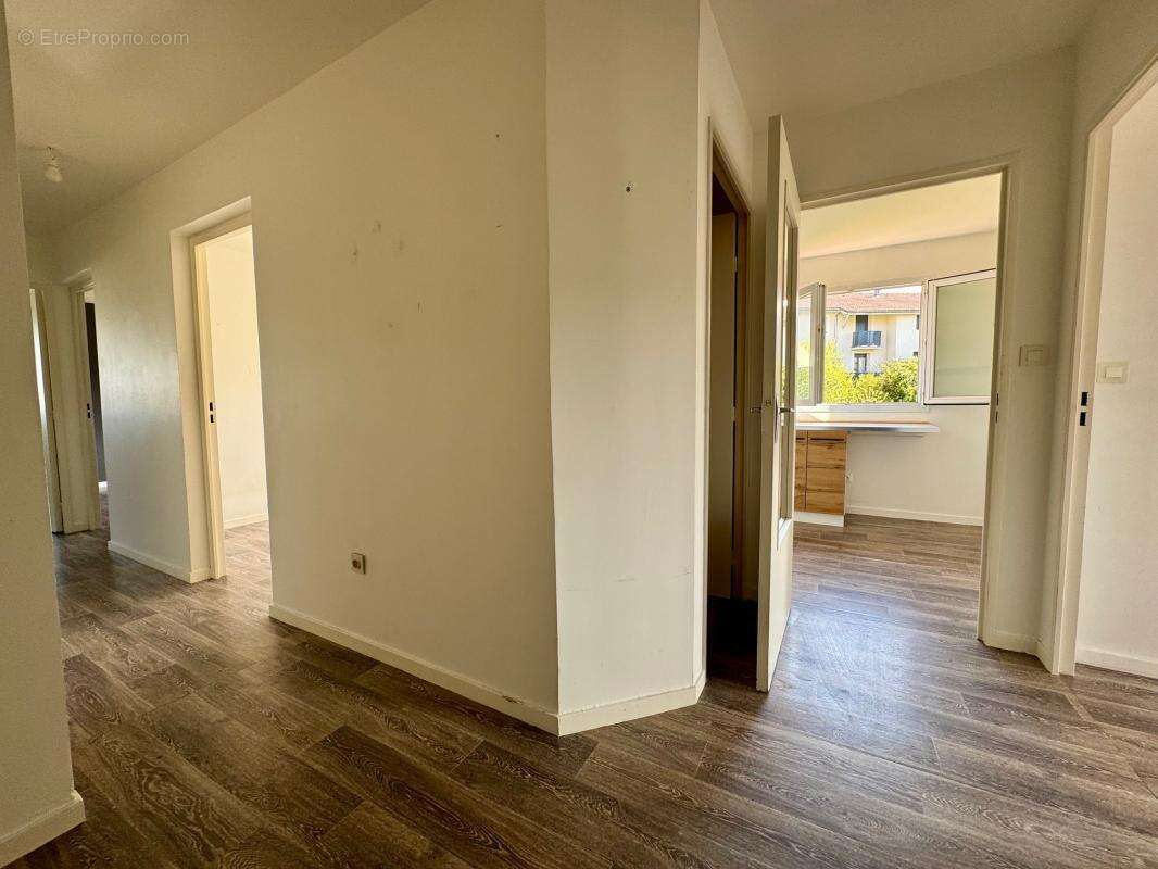 Appartement à VILLEFONTAINE