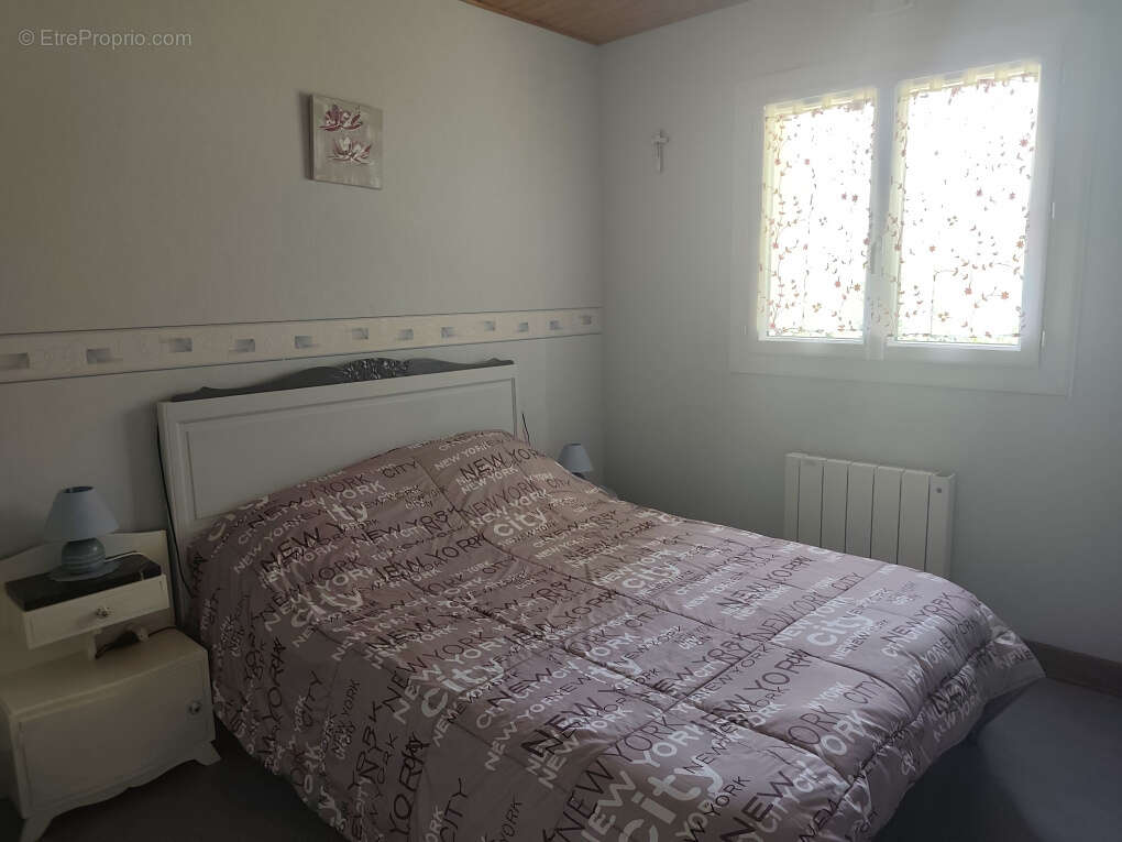 Maison 228 m² à Laqueuille  - photo 6