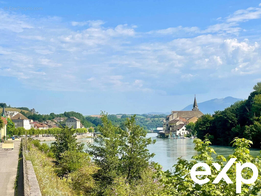 Appartement à SEYSSEL