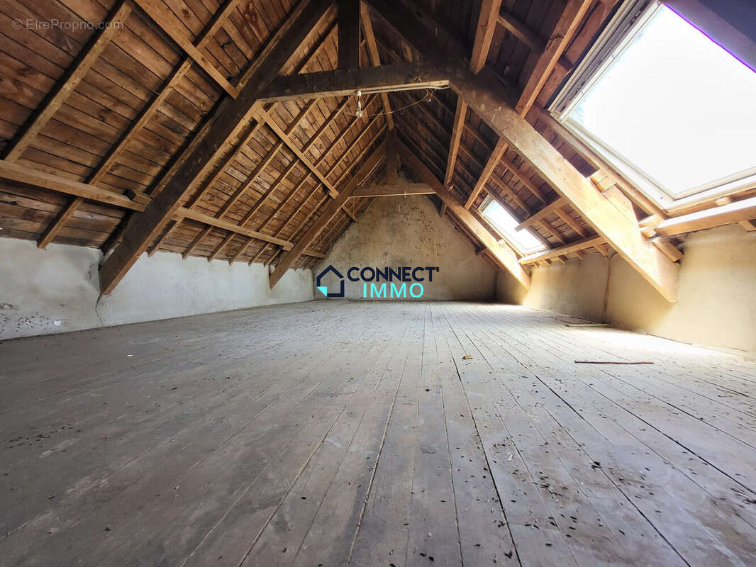 Maison 100 m² à Plougonver  - photo 8