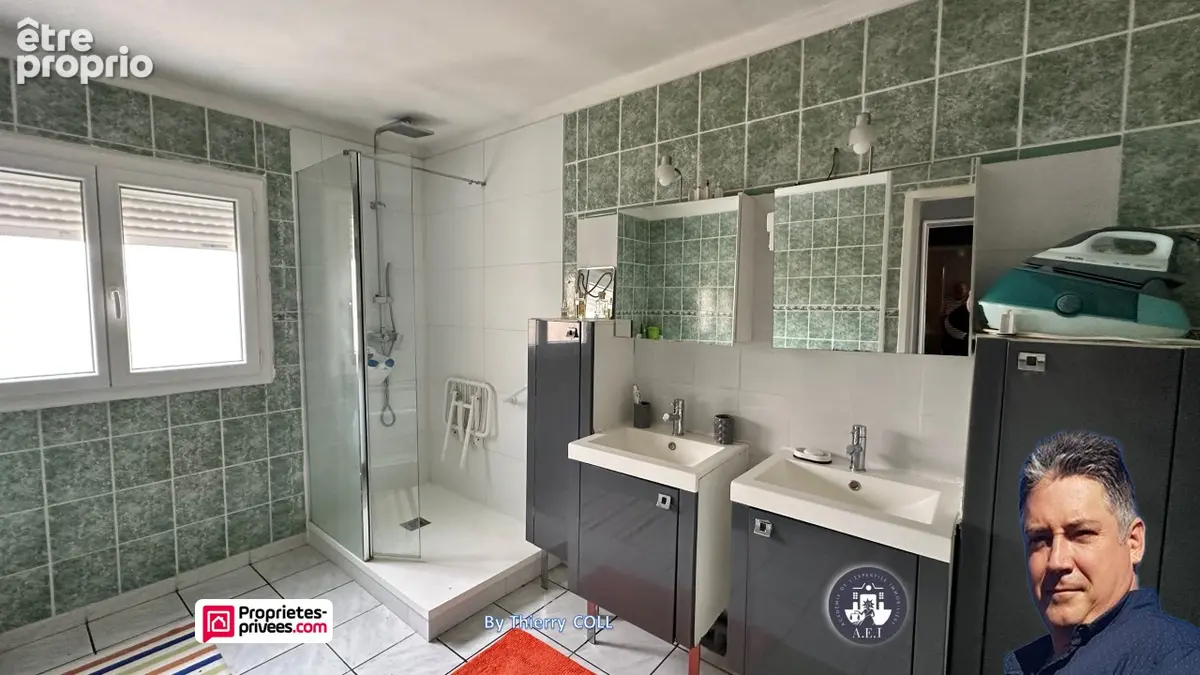 Maison Saint Fons 6 pièce(s) 112 m2 - photo 12