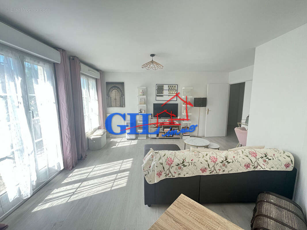 Appartement Savigny Le Temple 3 pièce(s) 61 m2 - photo 3