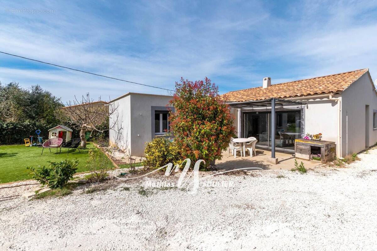 Photo 1 - Maison à ROUGIERS