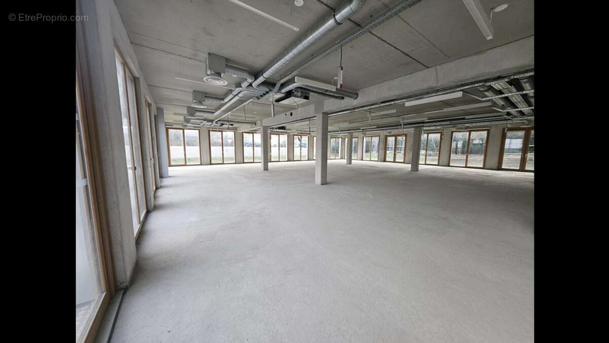 Commerce à WASQUEHAL