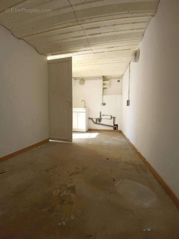 Maison 132 m² à Violes  - photo 21