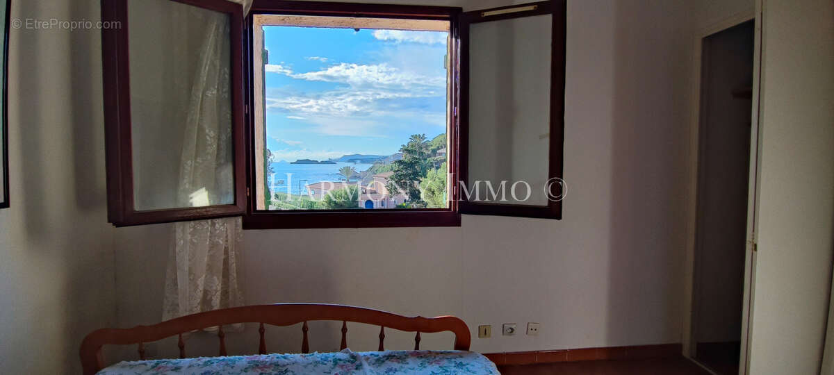 Appartement à SANARY-SUR-MER