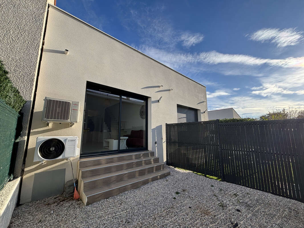 Appartement à SAINTE-MARIE