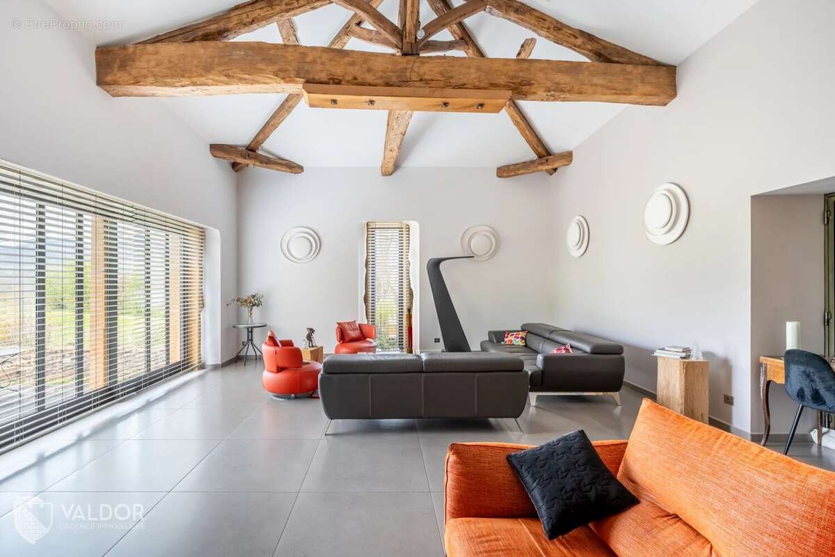 Maison à COGNY