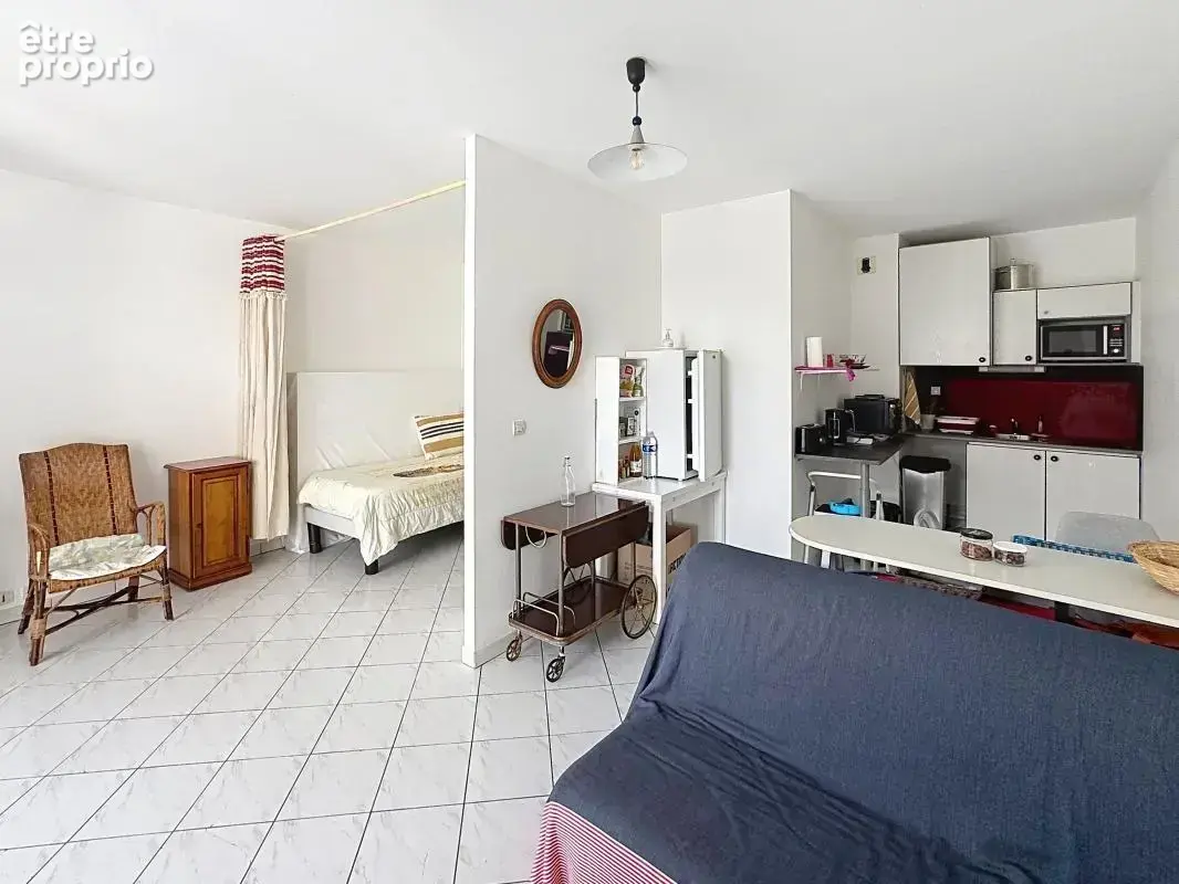 Appartement À Vendre - photo 3
