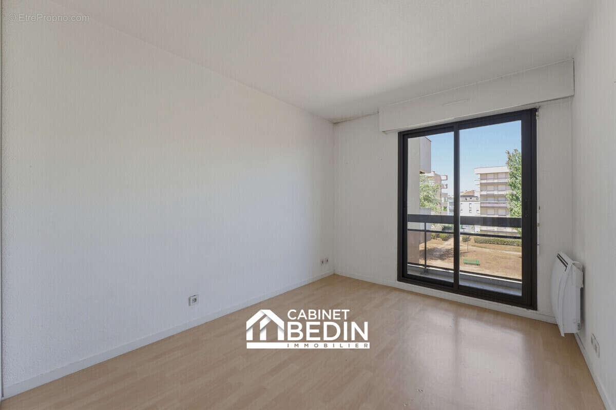 Appartement 62 m² à Merignac  - photo 7