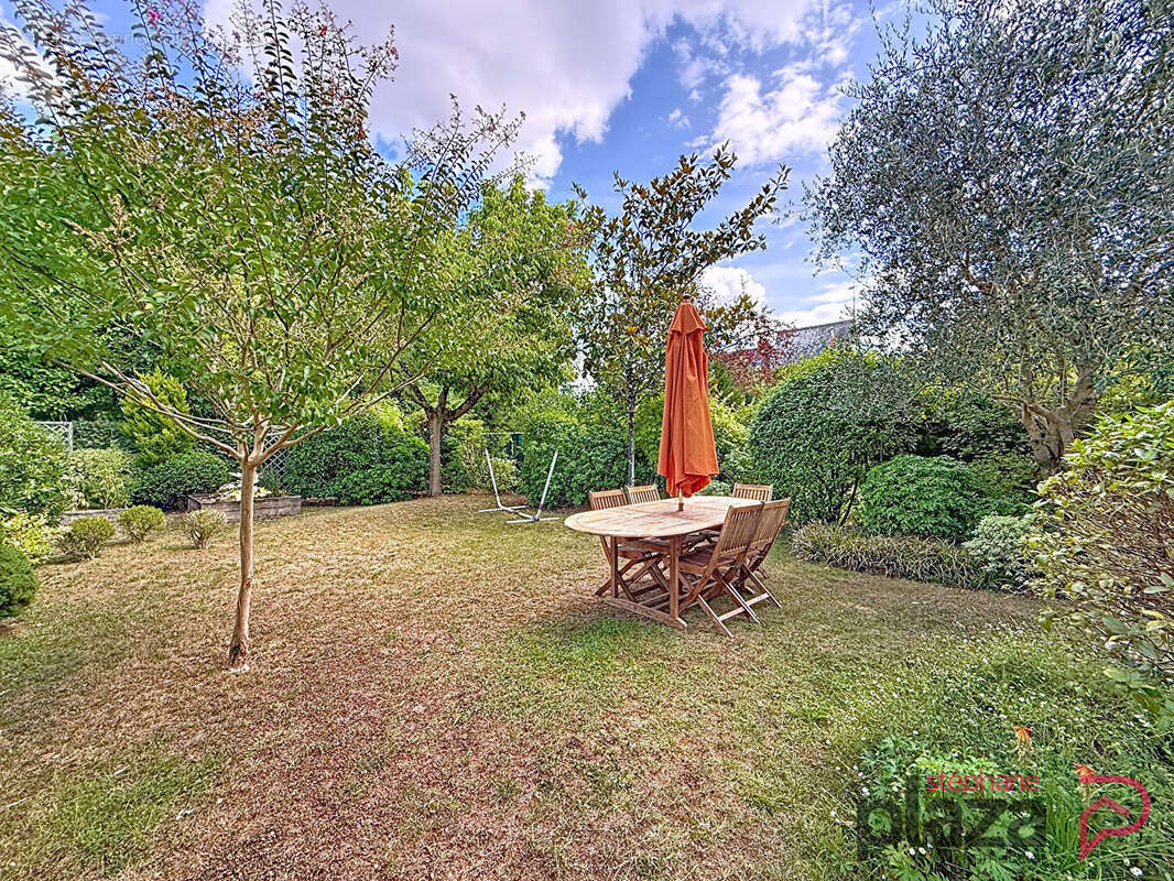 Maison 5 chambres avec grand garage et jardin - photo 7