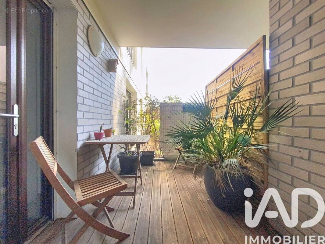 Photo 1 - Appartement à LES PAVILLONS-SOUS-BOIS
