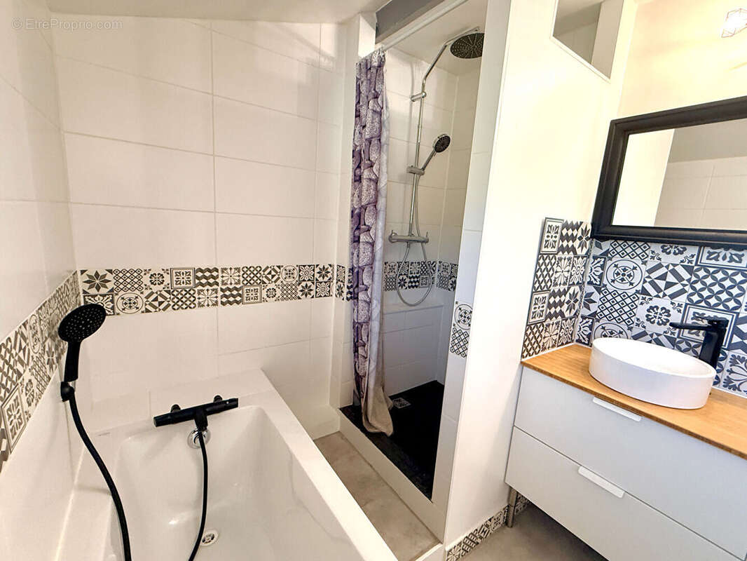 4 CHAMBRES avec garage et jardin - photo 10