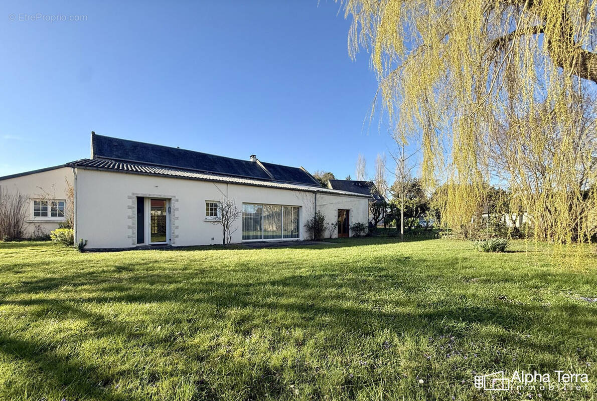 Maison à AUTHIE