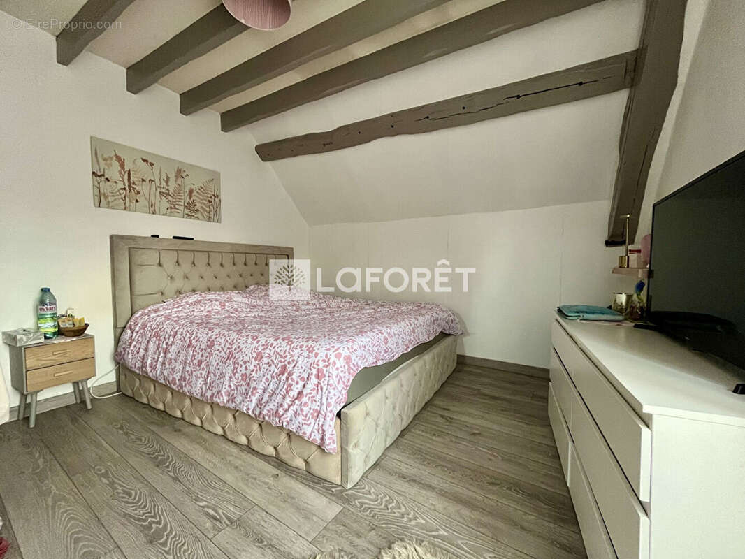 Maison Bury 4 pièce(s) 96 m2 - photo 4