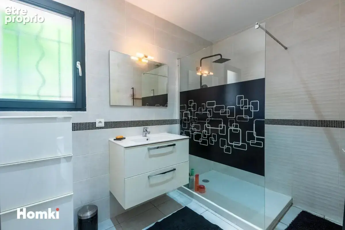 Maison/Villa T5 de 132 m² à Plan-de-Cuques 13380 - photo 9