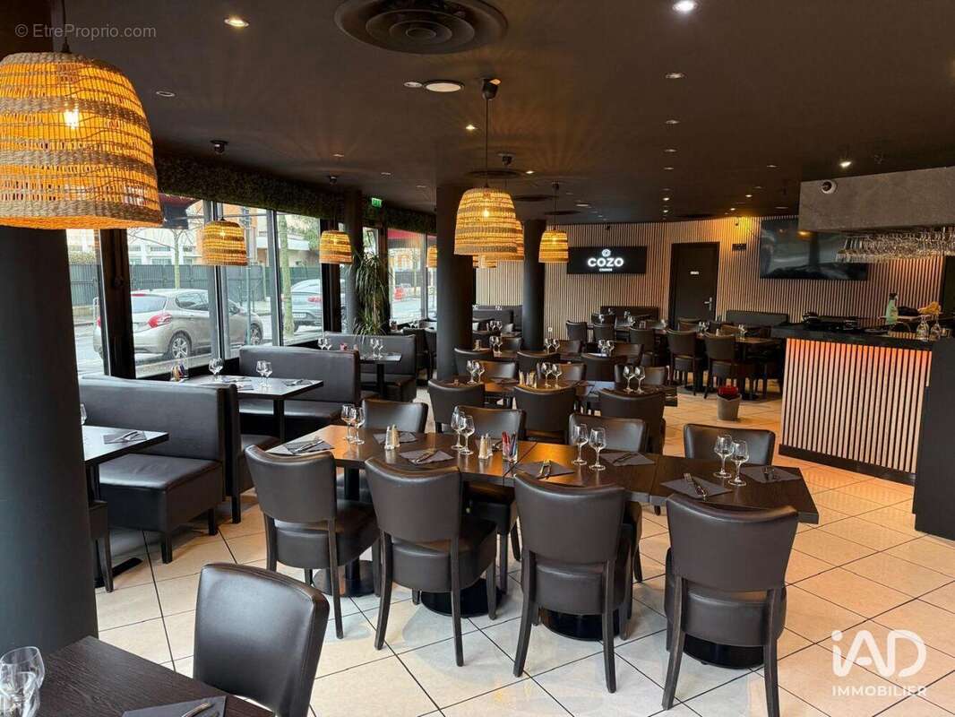 Photo 3 - Commerce à BOIS-COLOMBES