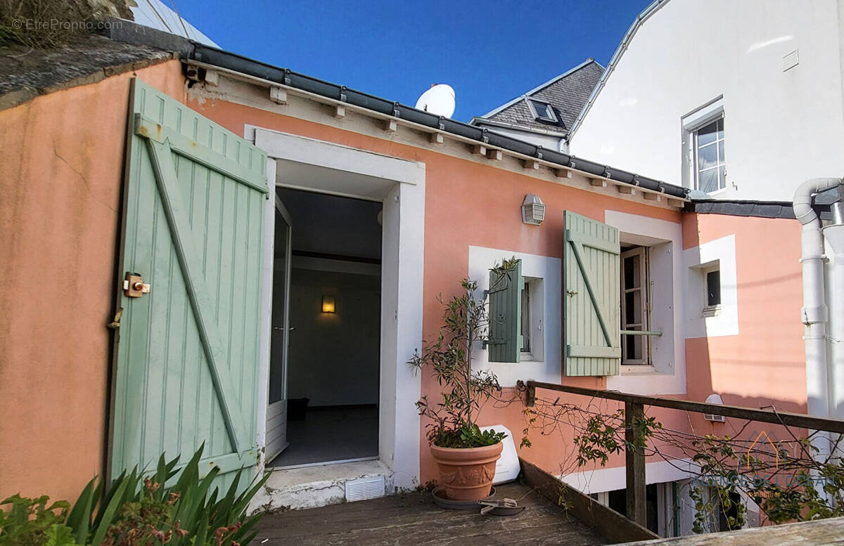 Maison à LE PALAIS