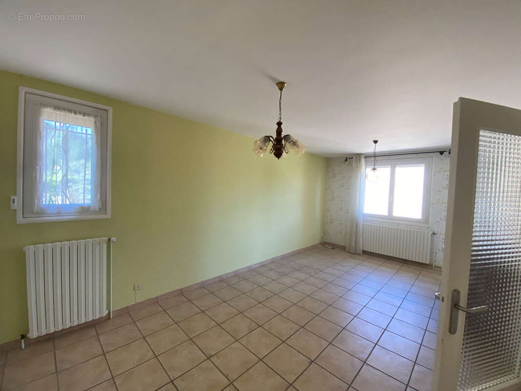 Maison  80 m2 proche hôpital - photo 11