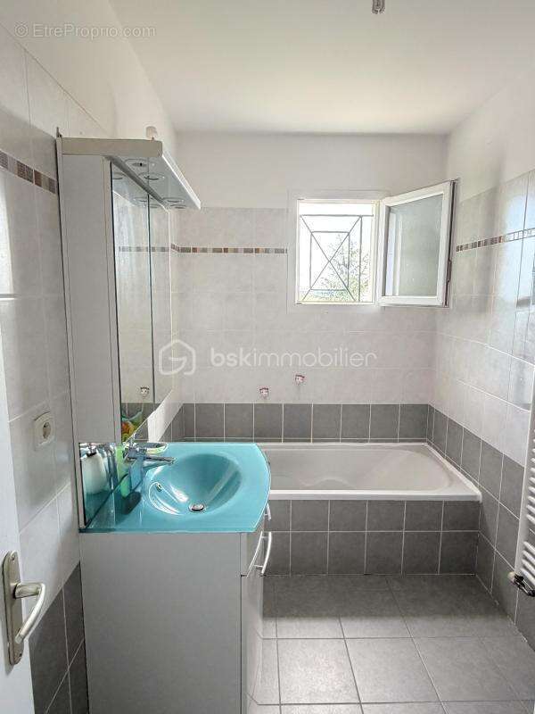 Vaugneray - maison familiale type 5 avec terrain 475 M2 - photo 15