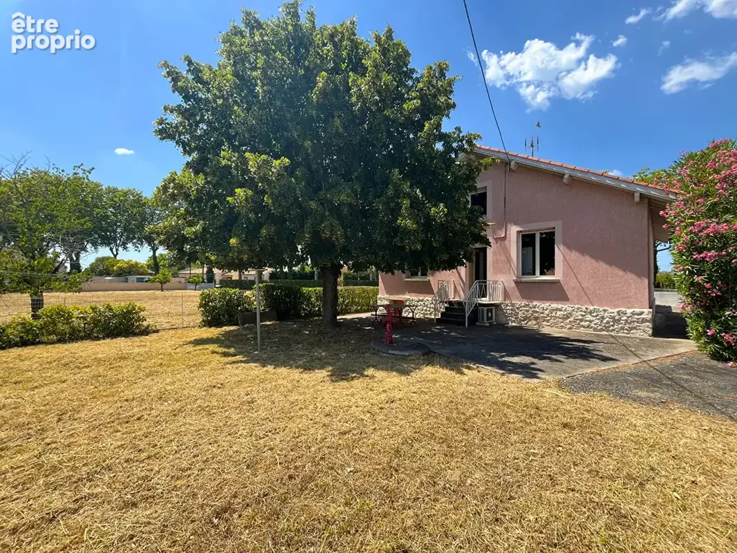 Gaillac, maison T4 rénovée avec garage double - photo 1