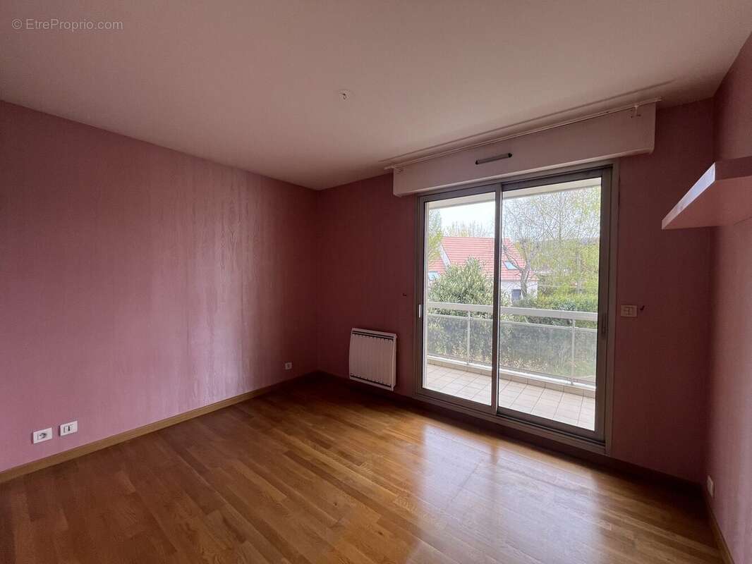 Appartement à LA FRETTE-SUR-SEINE