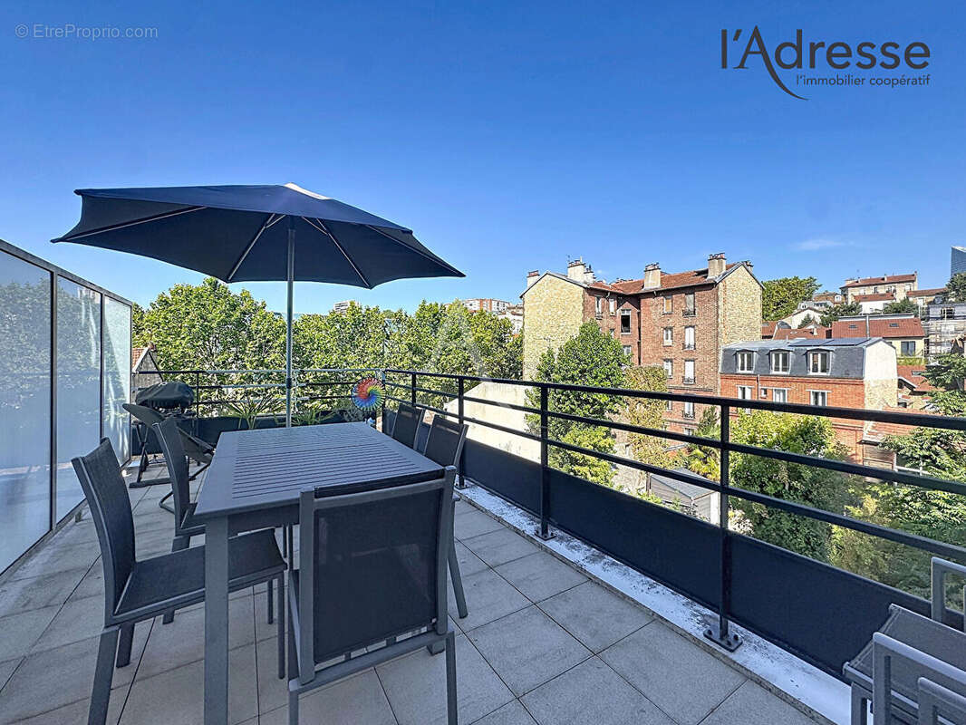 PUTEAUX/ République - Appartement 3 pièces 62m² - 1 Terrasse 16m²  - 1 Parking - 1 Cave - photo 4