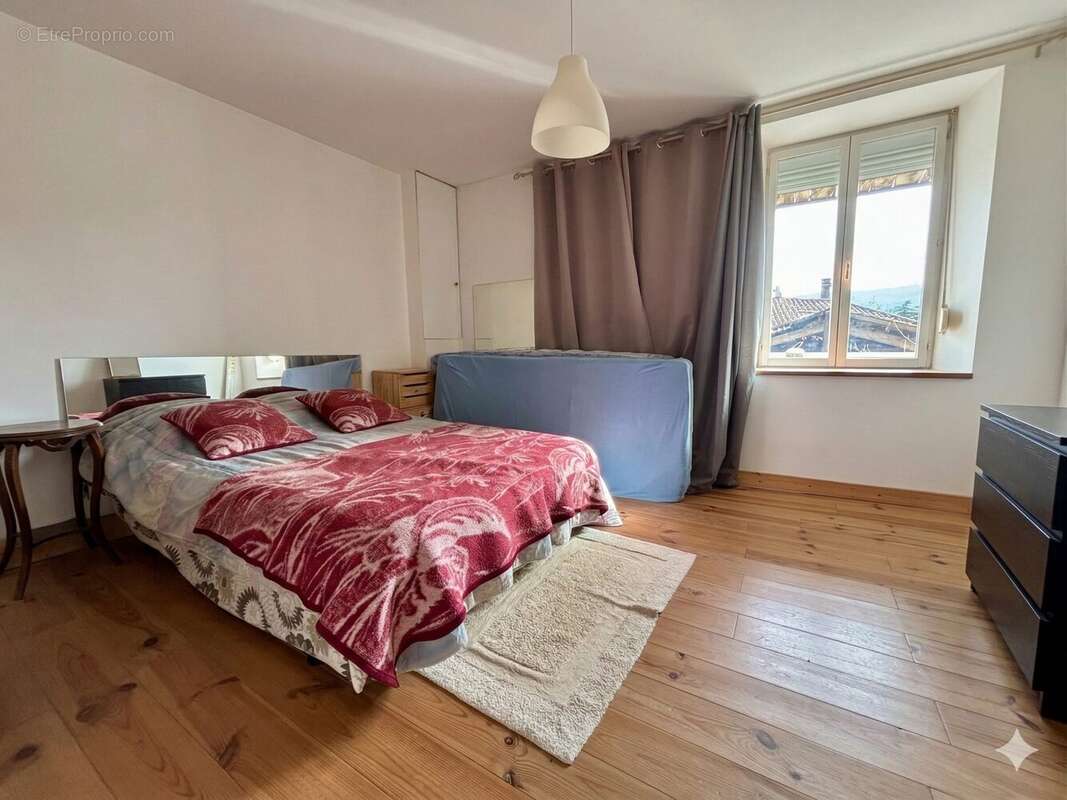 Maison à CREPOL