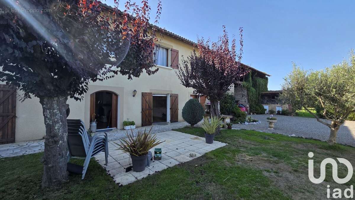 Photo 3 - Maison à TOSTAT