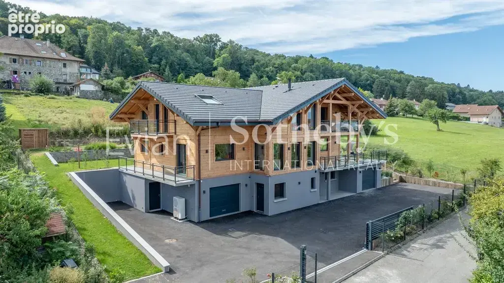 Maison à PUBLIER