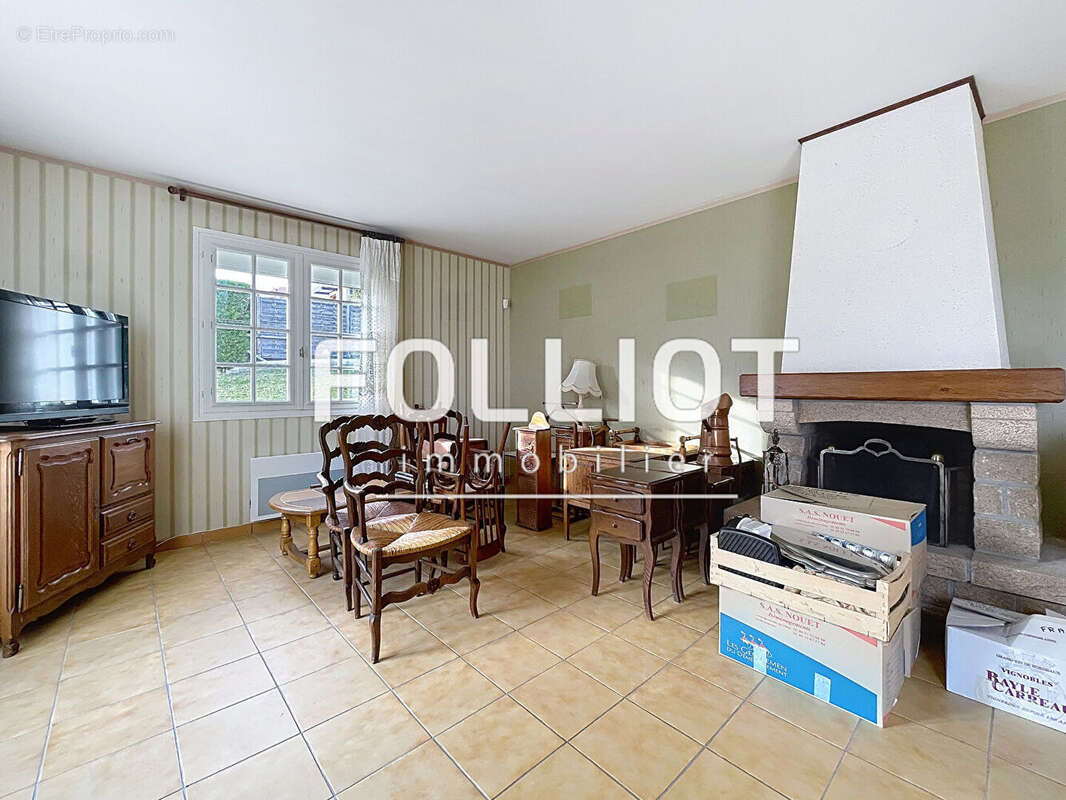 Maison à BRETTEVILLE-SUR-ODON